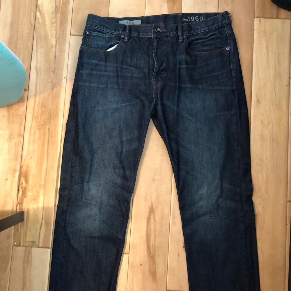 Gap Men’s Dark Denim Slim Jeans